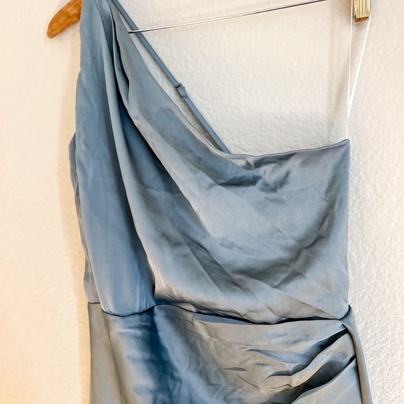 Signature Elegance Slate Blue Satin One-Shoulder Maxi Dress - Picture 4 of 6